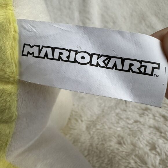 Nintendo Mario Kart Banana Peel Plush 11” Stuffed Toy Basic Fun Yellow - Picture 5 of 7